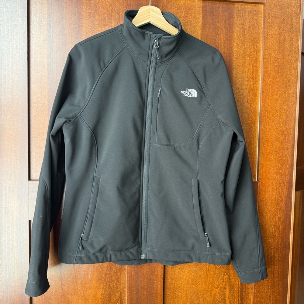 Women’s The North Face Black TNF Apex Soft-shell Jacket Size Large